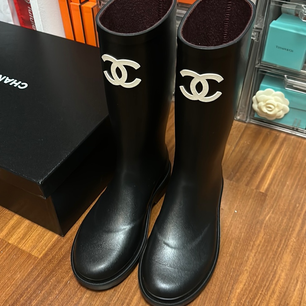 Chanel rain boots